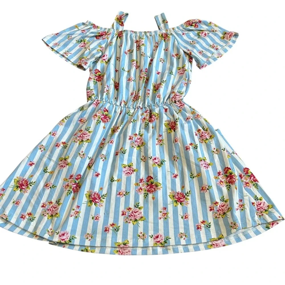 N/A whimsical charm